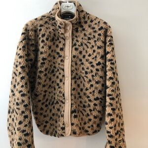 Fabletics Tahoe teddy jacket leopard print.
